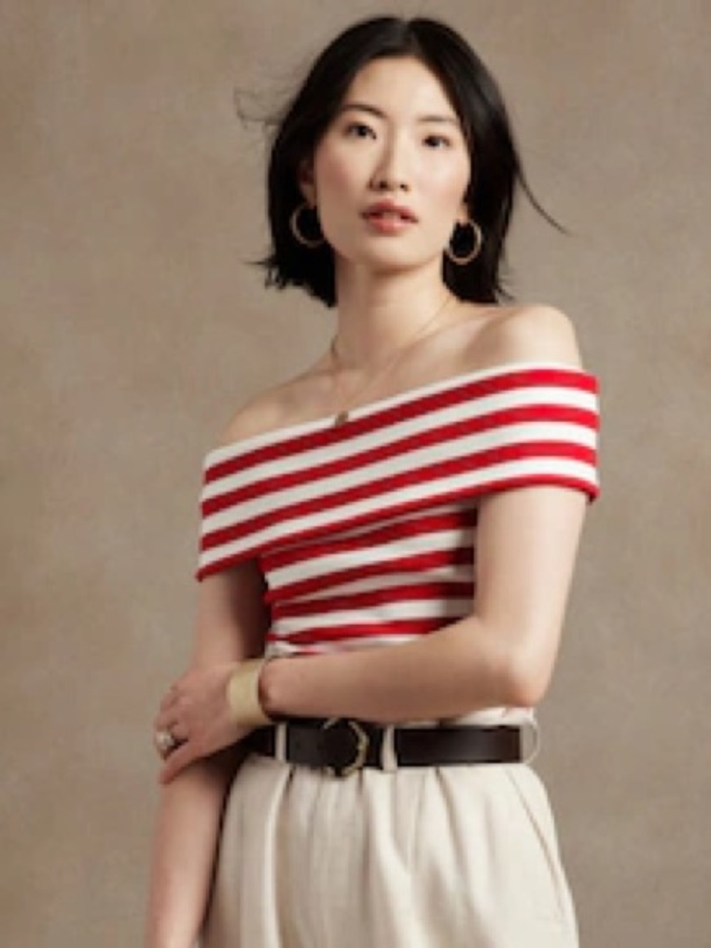Banana Republic Red & White Off-Shoulder Striped Top - Picture 4 of 4